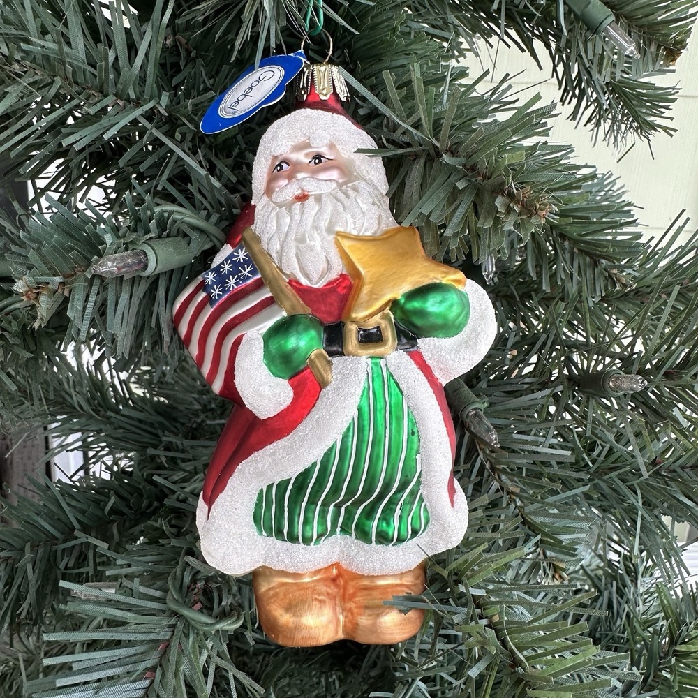 Goebel‎ Heirloom Collection Christmas Patriotic Santa 6" 1/2 Ornament USA Flag